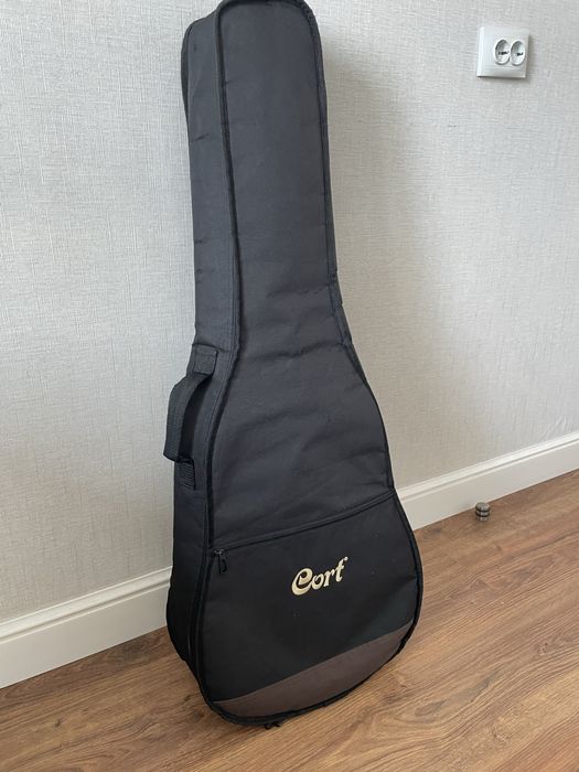 Гитара акустическая