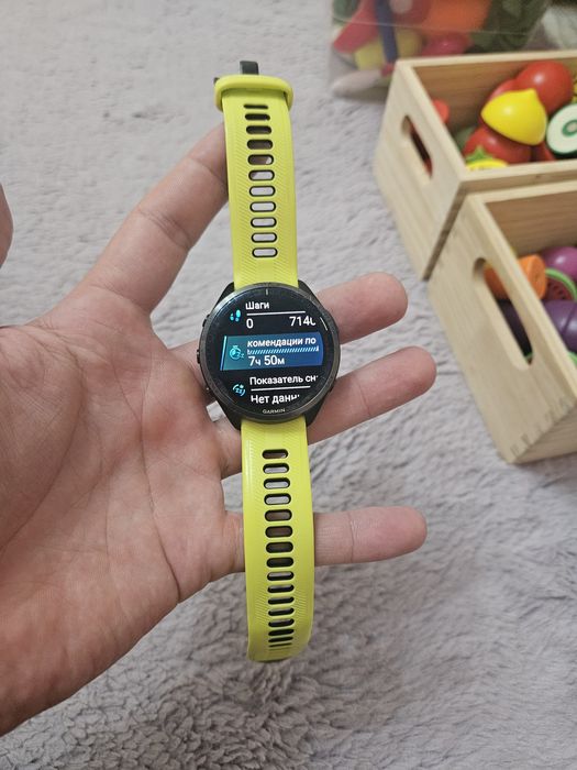 Продам часы Garmin Forerunner 965 в хорошем  состоянии