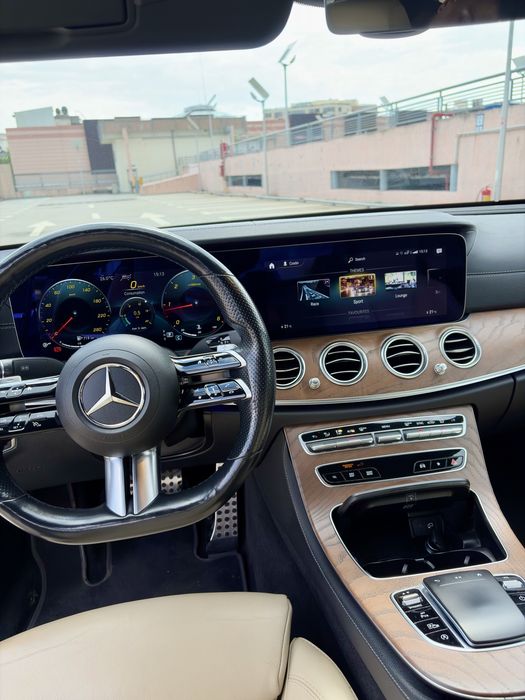 W213 Facelift Mercedes-Benz E220d 9G-Tronic AMG Line