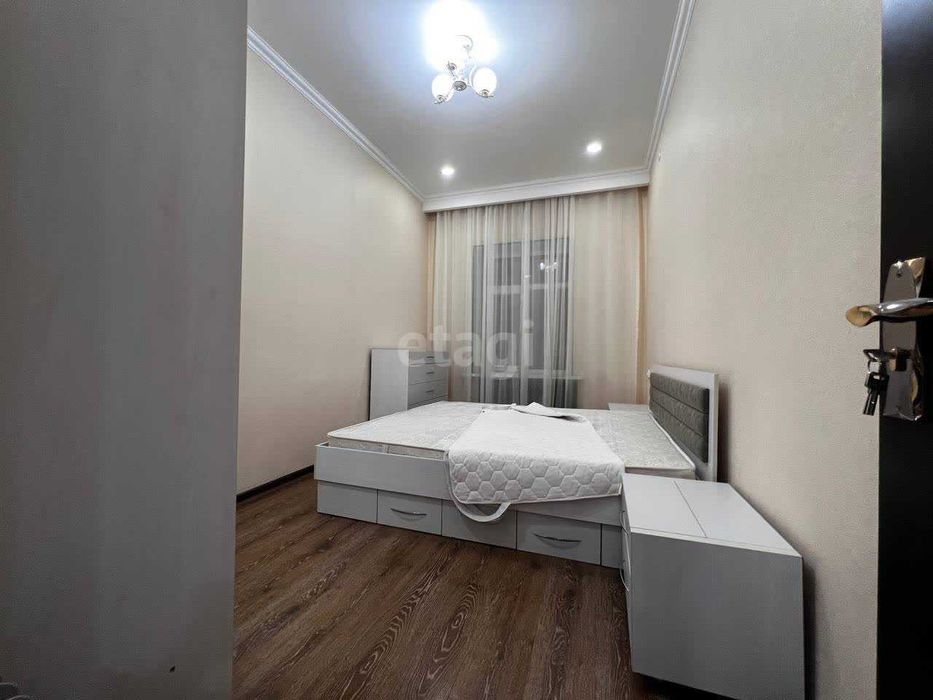 Yetuk ayollar bilan rus xususiy porno