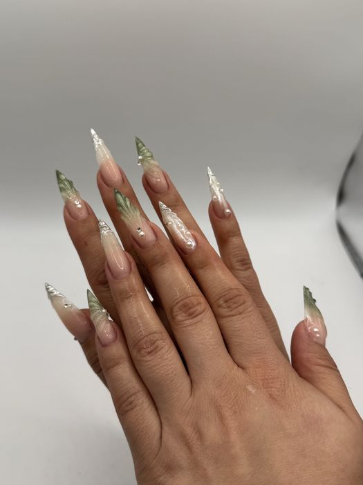 Модели на маникюр