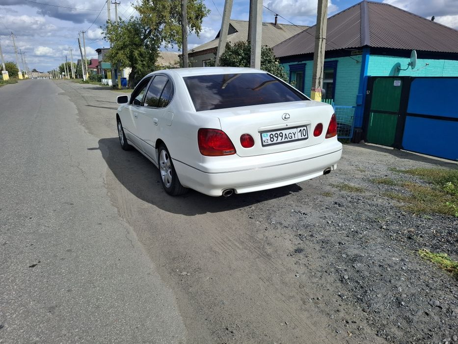 Продам lexus gs300