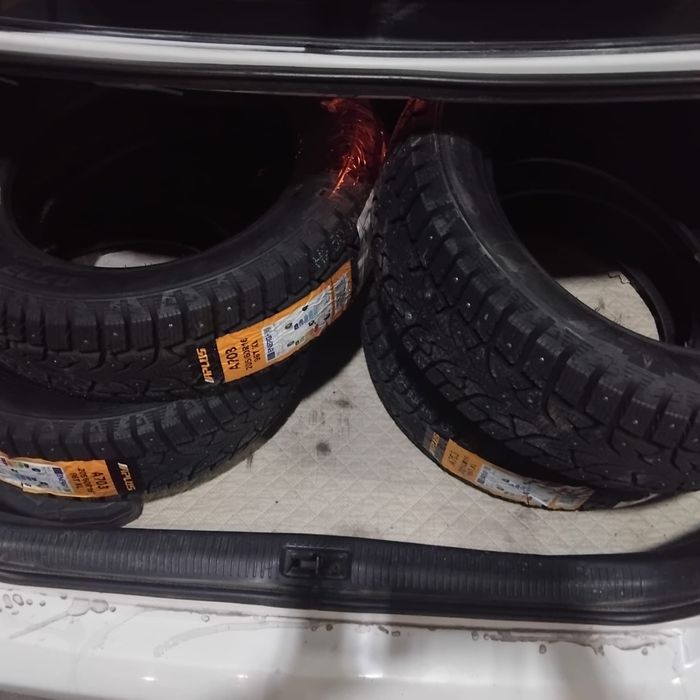Шины зимние с шипами