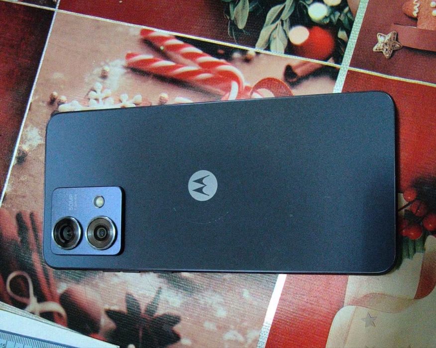 Телефон  моторола