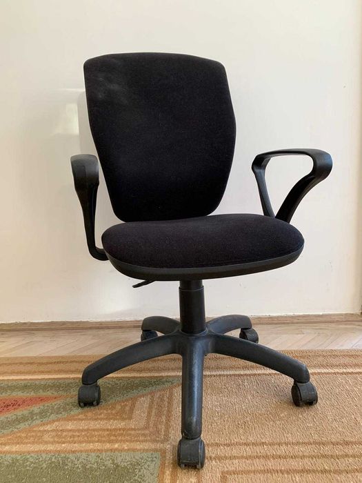 scaune de birou, scaune lacuite cu spatar