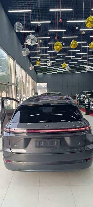 Lixiang L7 2025 — 2