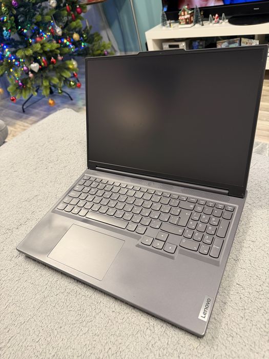 Лаптоп Lenovo Legion Slim 5 16IRH8