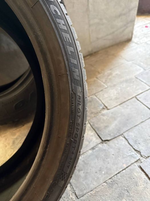 MICHELIN PILOT SPORT 4 suv 255/40/21