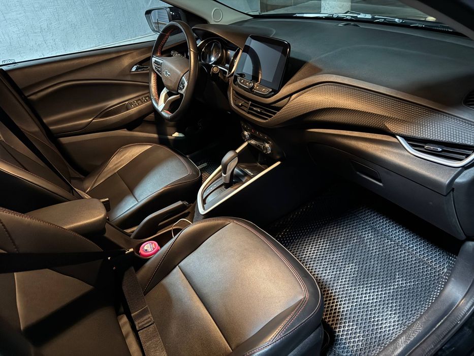 Chevrolet Onix 2024 — 4