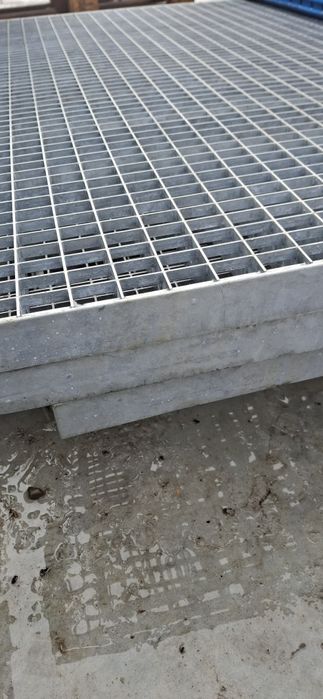 Grătare zincate galvanizate