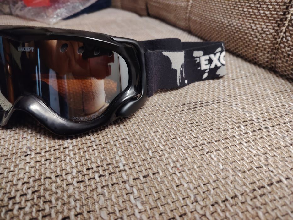 Сноуборд,ски очила/маска