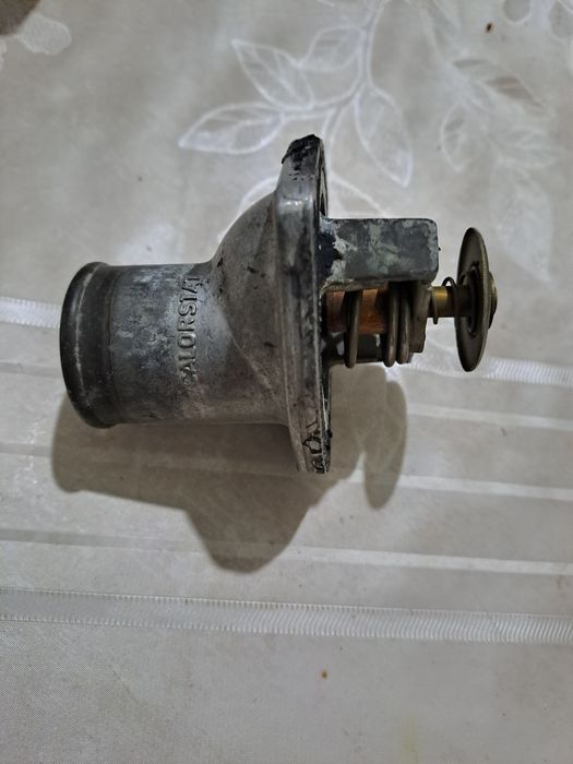 Термостат на опель вектра