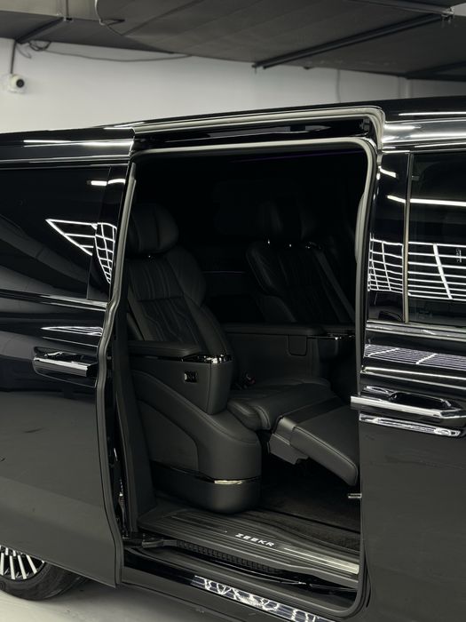 Продаётся Zeekr 009