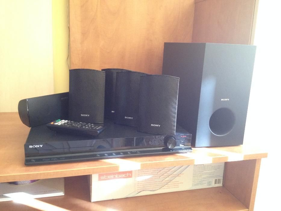 домашно кино Сони DZ340 1000w