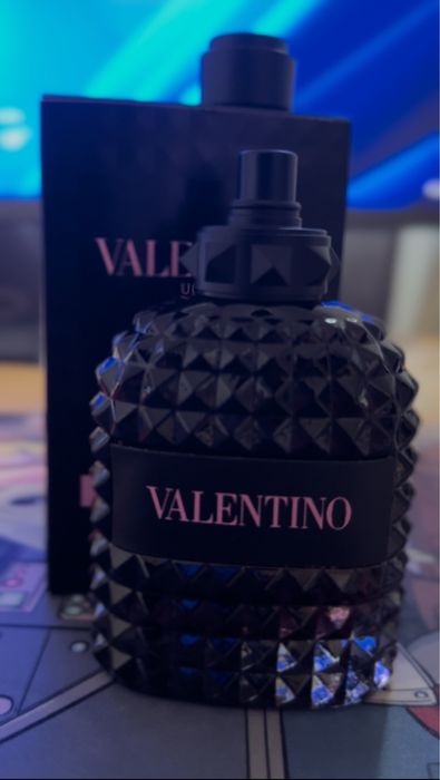 Valentino born in roma intense