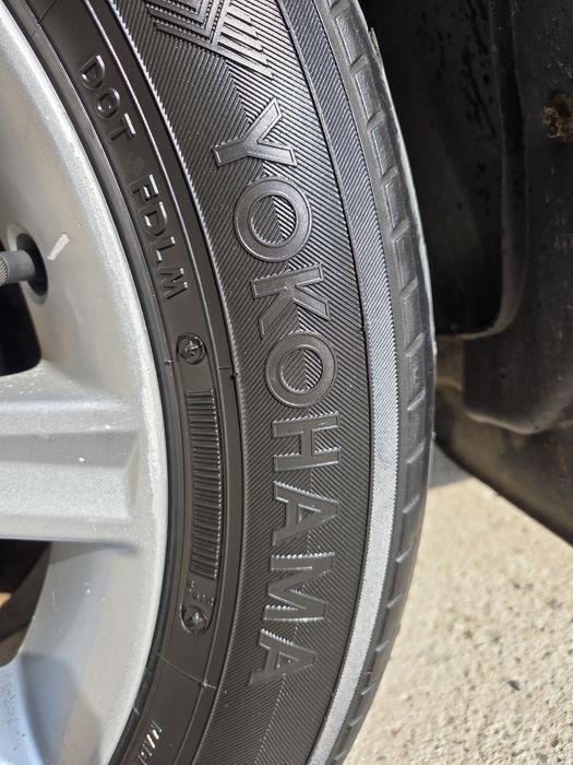 Продаю покрышки  Yokohama