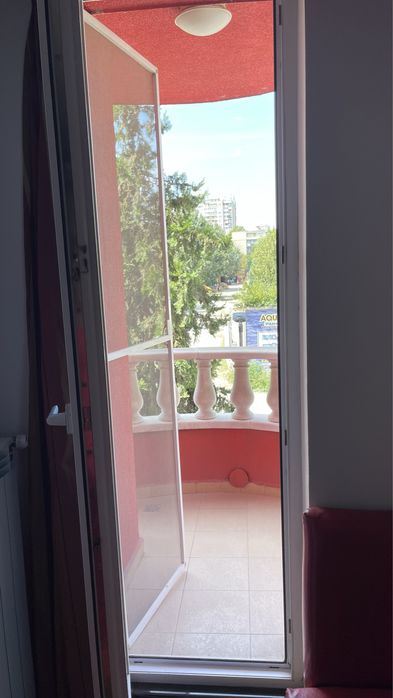 Дава се под наем Двустаен апартамент в Пловдив, Кършияка - 50 кв.м за 408 € - Снимка #3