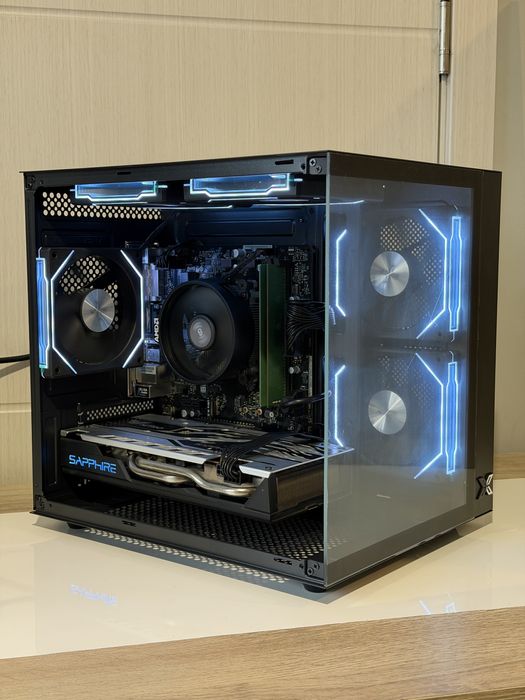 Геймърски компютър Ryzen 5 2400G, RX570, 8GB RAM