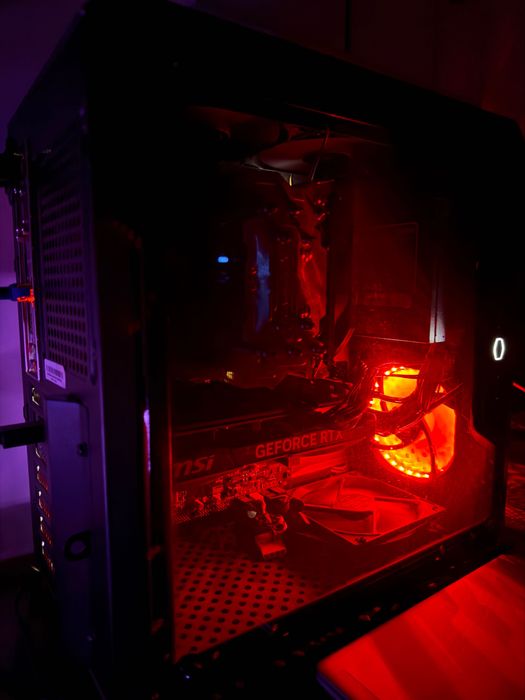 Геймърски PC с RTX 4070 | i7-8700K | NVMe 1TB