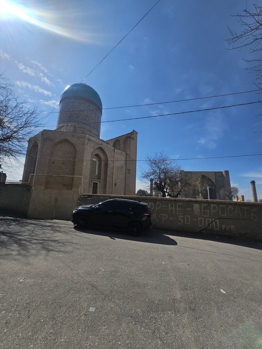 Продаётся Дом 4соток земли Под Гостиницы