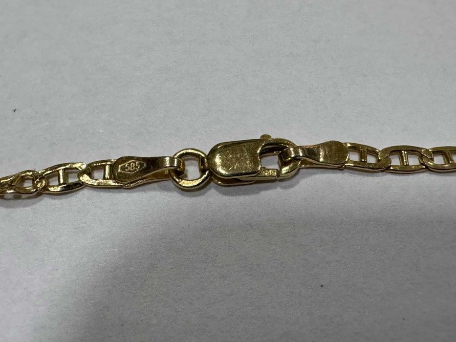 Златен синджир с кръст 14 К 585 /3,68 гр.