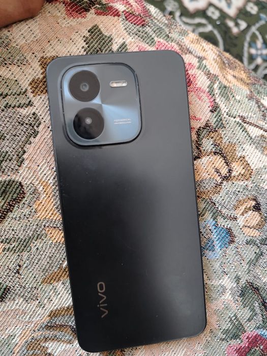 Vivo y 200+ 256гб