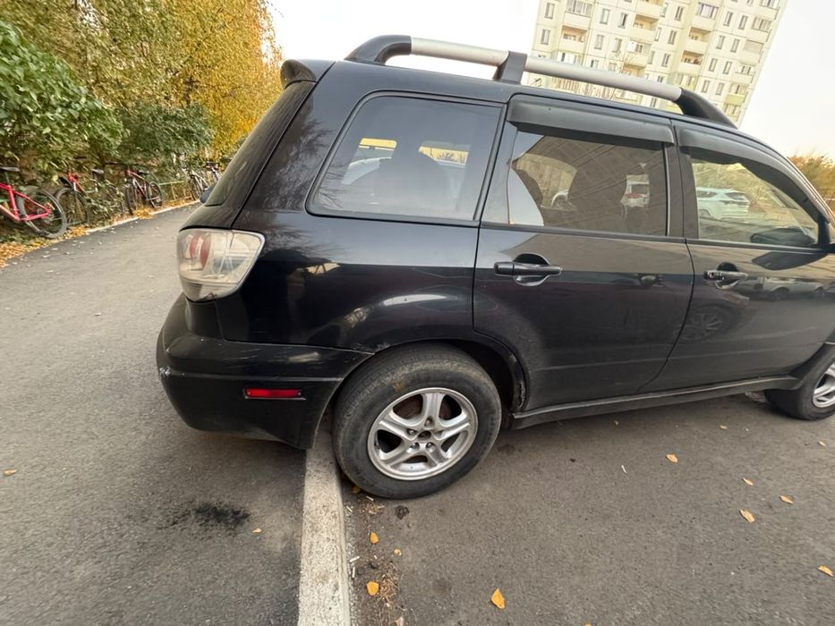 Mitsubishi Autlender