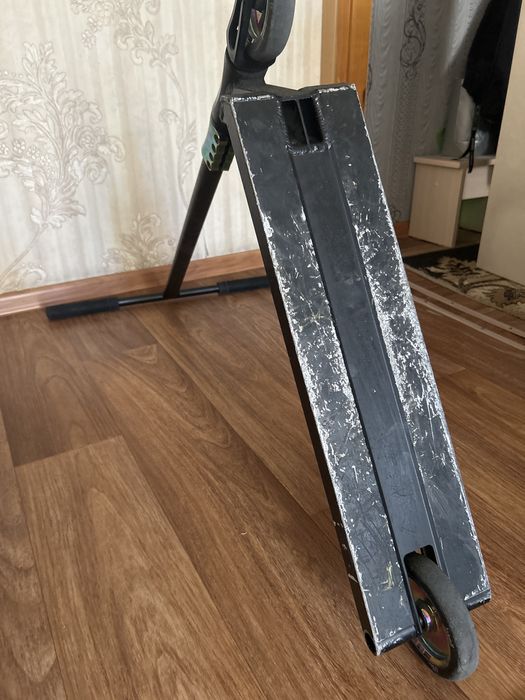 Продам трюковой самокат