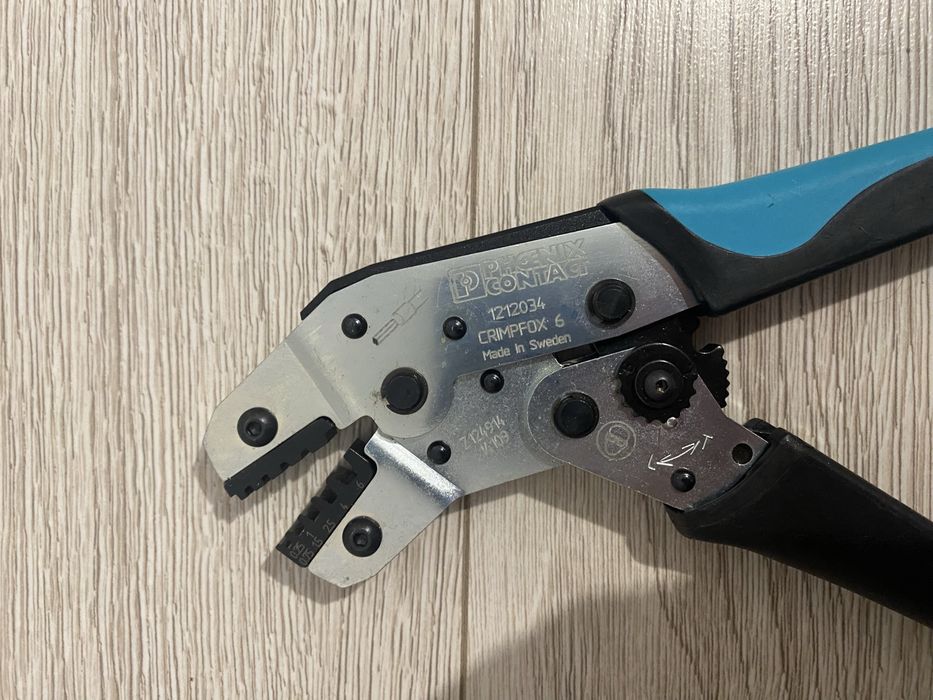 Cleste Phoenix Contact