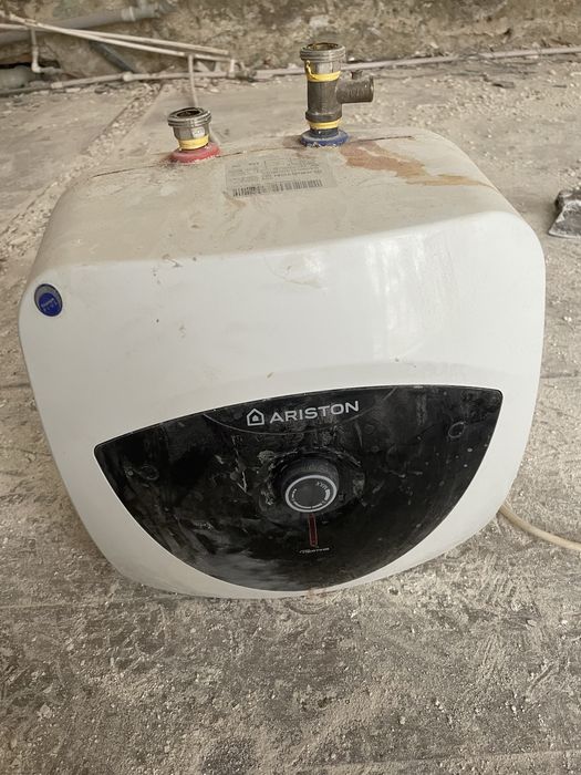 Аристон хорошим.