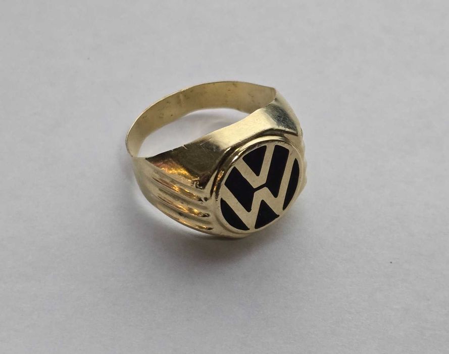 Златен мъжки пръстен 14 карата Volkswagen