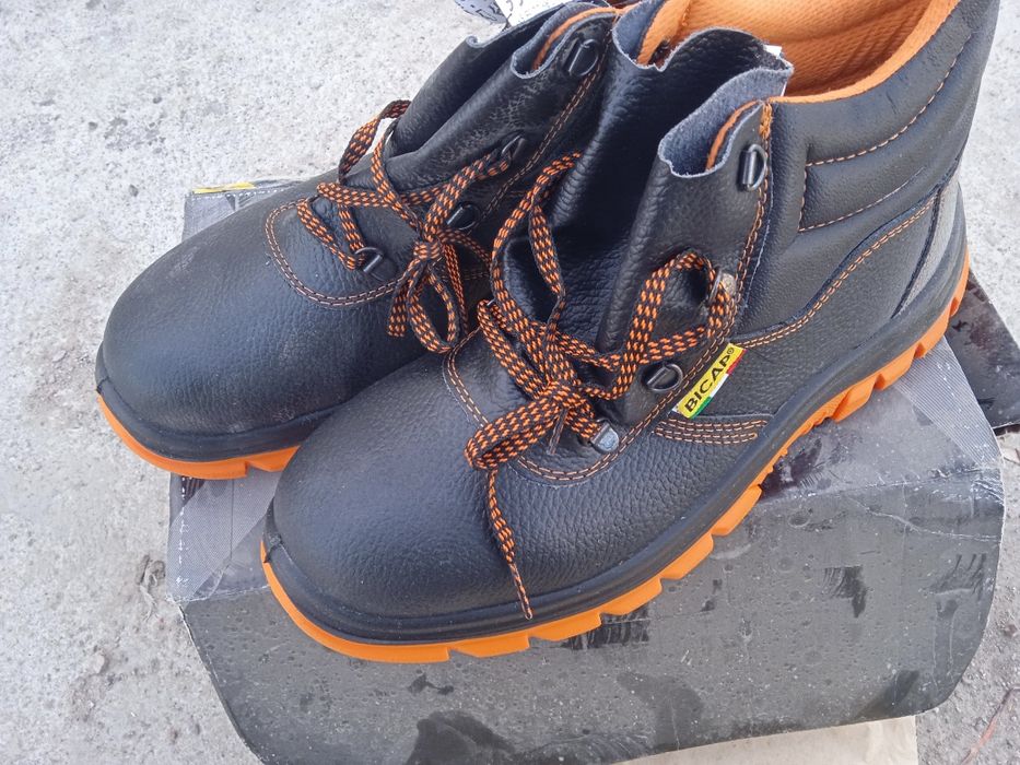 Новые мужские сопоги