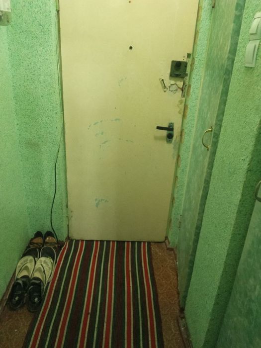 7. Продается квартира ялангач 1/2/4 28 м2