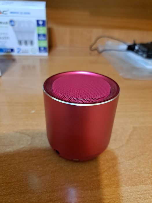 Vand o boxa portabila