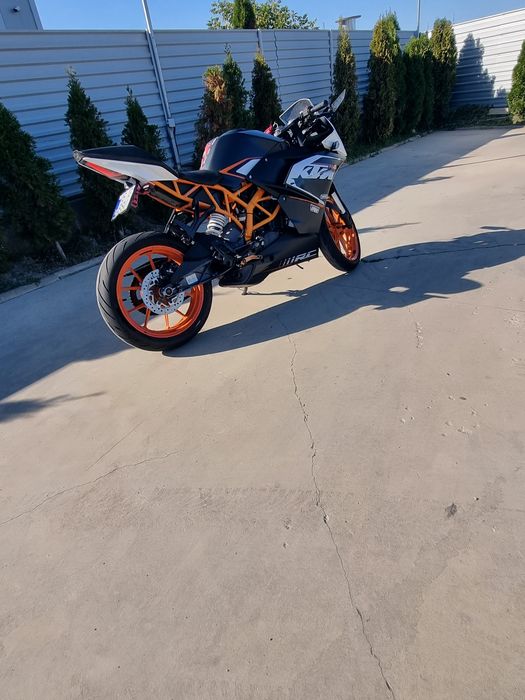 Ktm rc 125  A1-16 ani