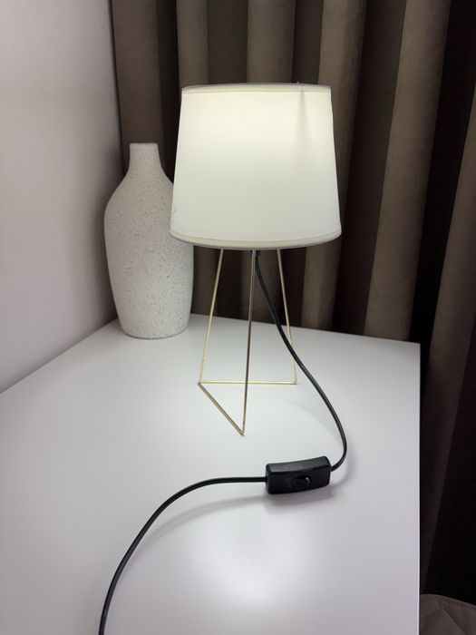 Светильник настольный, люстра