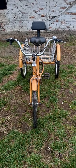 Vând tricicleta import belgia