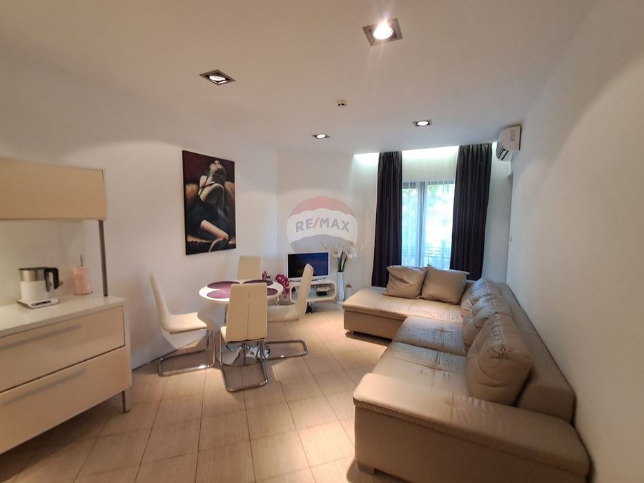Продава се Двустаен апартамент в к.к. Златни пясъци - 59 кв.м за 1543 €/кв.м - Снимка #3