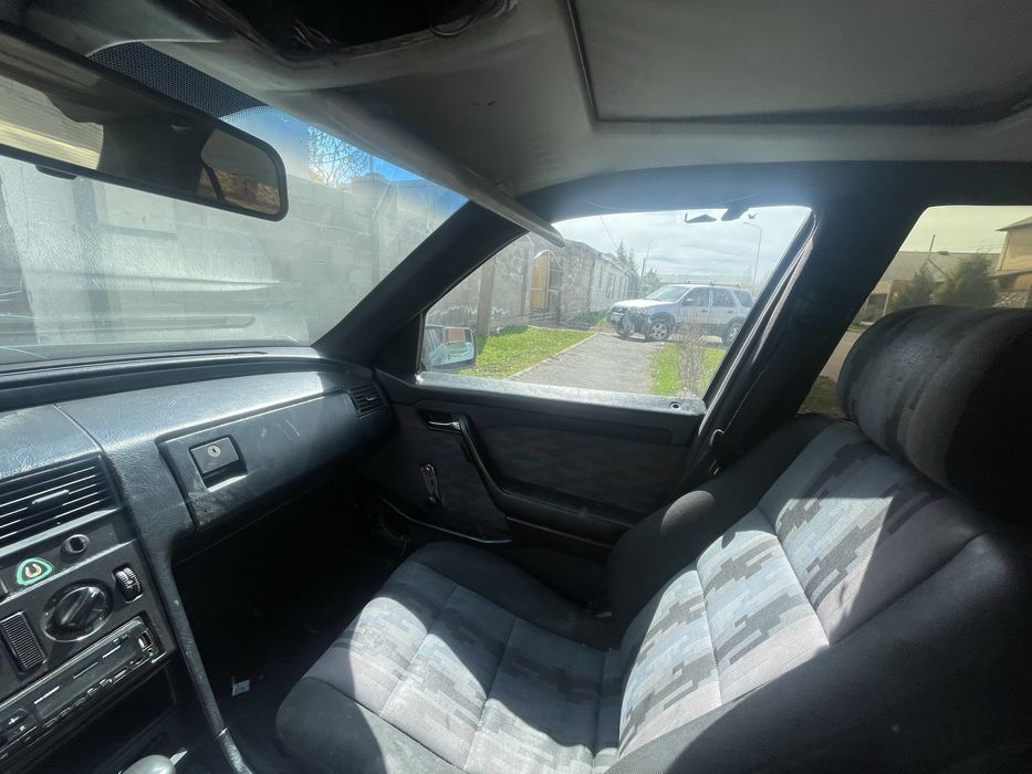 Mercedes-Benz C180 (W202), 1993