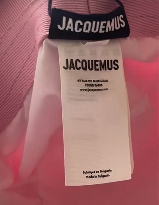 Дамска шапка Jacquemus