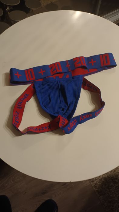 Vand  chilot sexy suspensor pt barbati