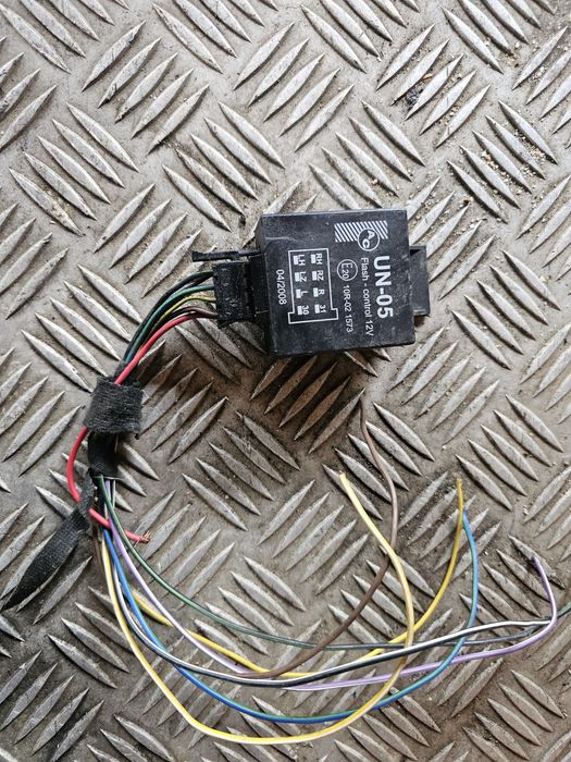 Releu carlig remorcare UN-05 E20 10R-02 1573