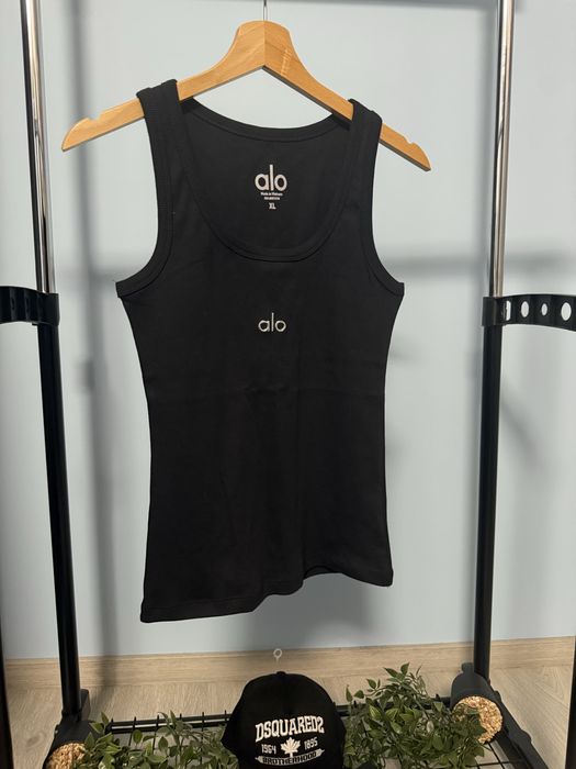 Премиум дамски топ Alo