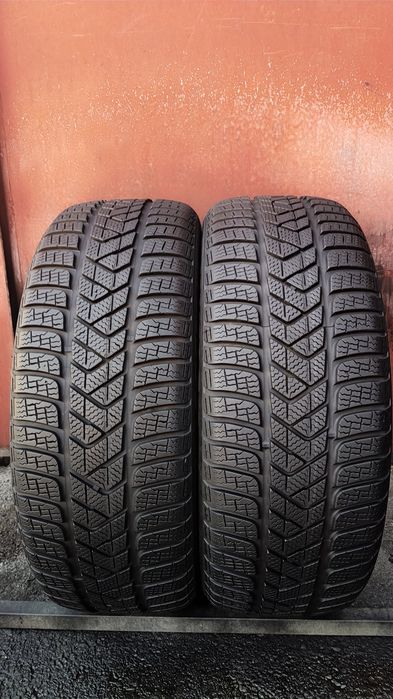 2бр.  зимни гуми 225/45/19 Pirelli Sotto Zero 3
dot24