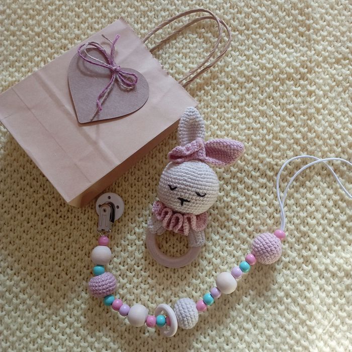 Бебешки играчки ръчно изработени