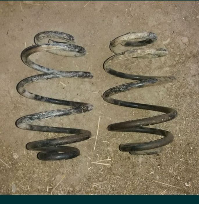 Продам.  пружины