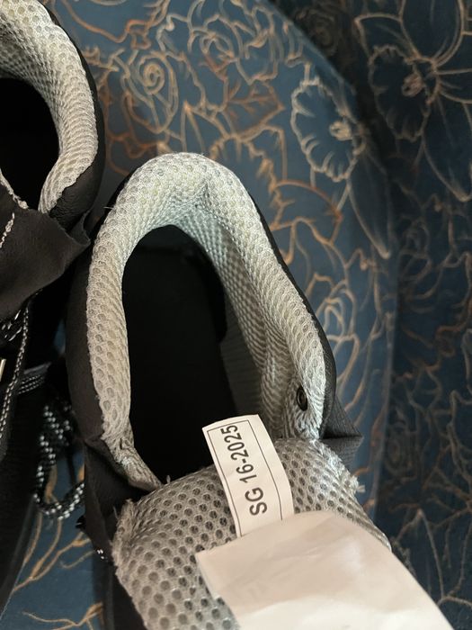 Продам ботинки рабочие