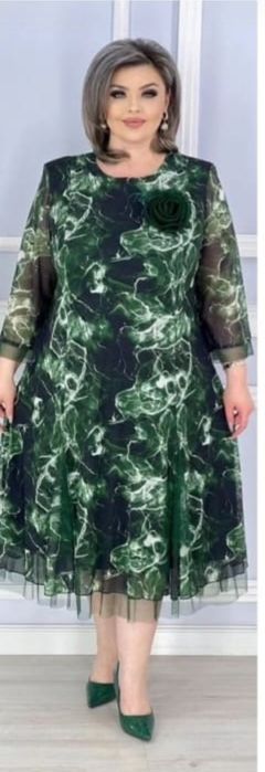Платье 54 размер. Зелёное