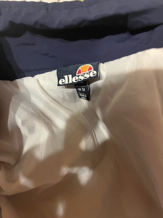 Яке на ellese м размер