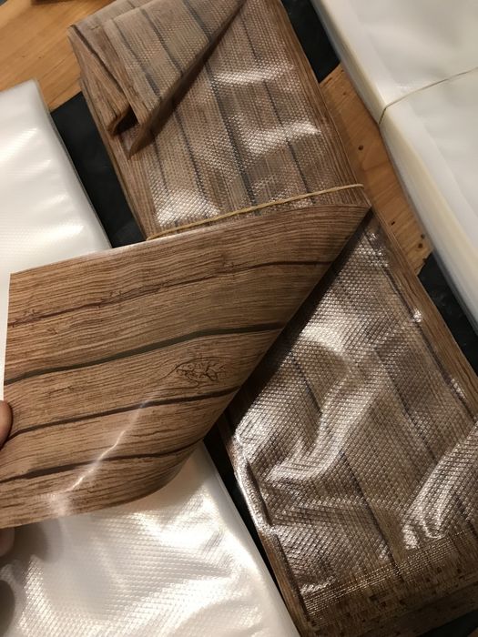 Пликове за вакуумиране месо риба суджук салам